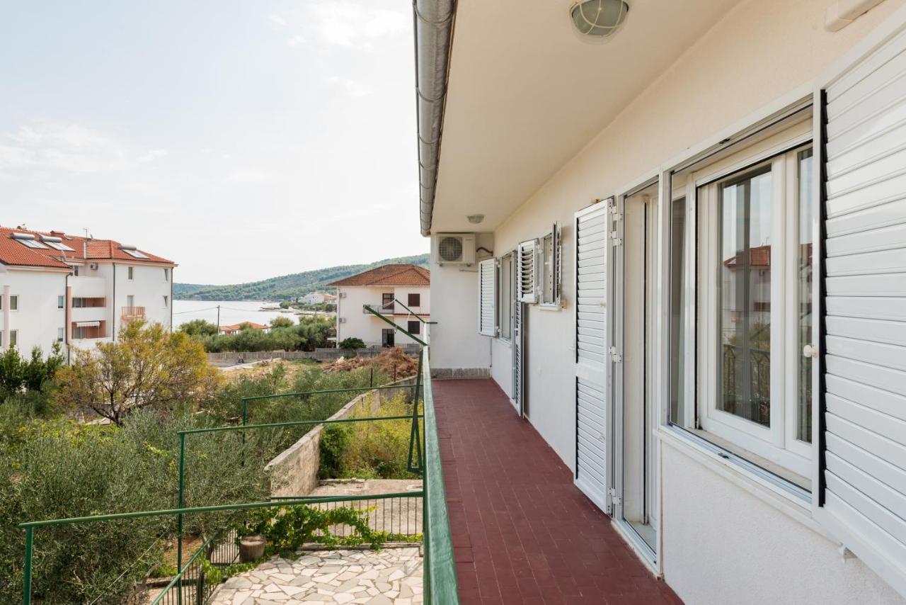 Apartments By The Sea Slatine, Ciovo - 11047 Eksteriør bilde